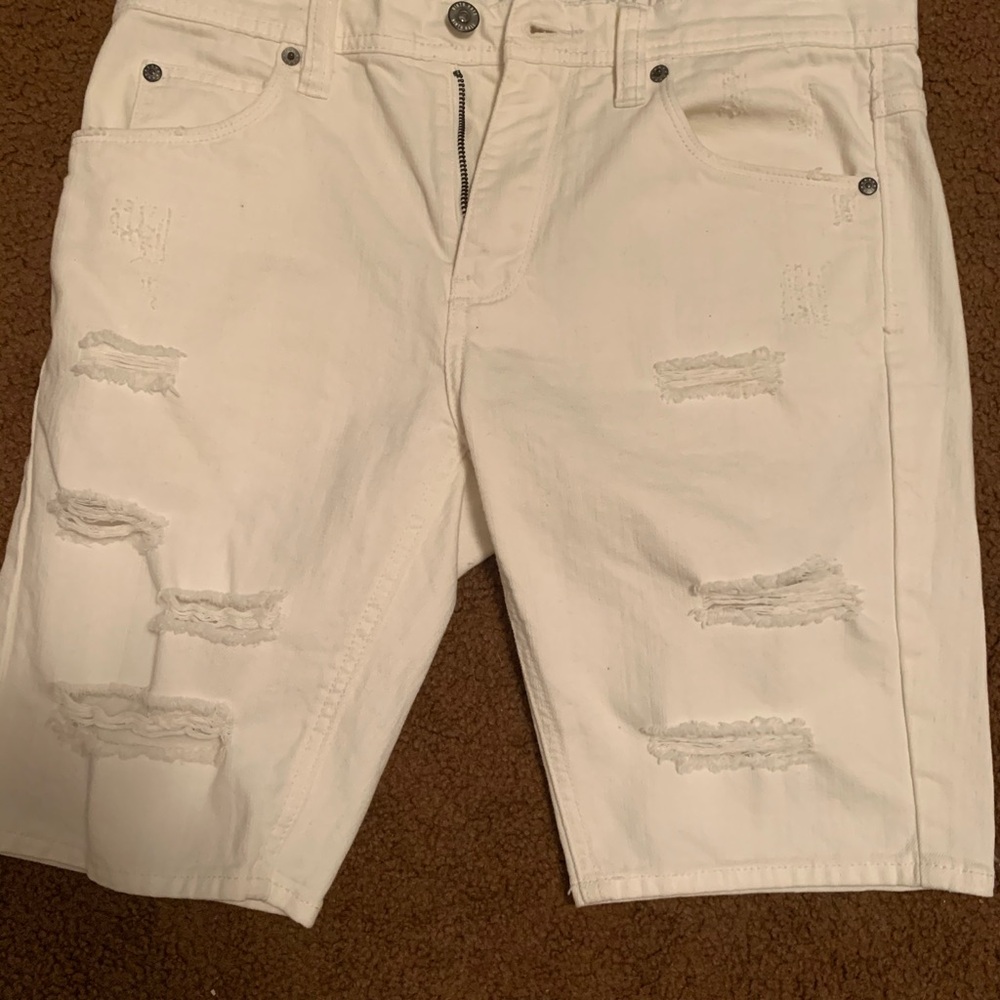 Four Pairs of Mens Shorts - Picture 15 of 15